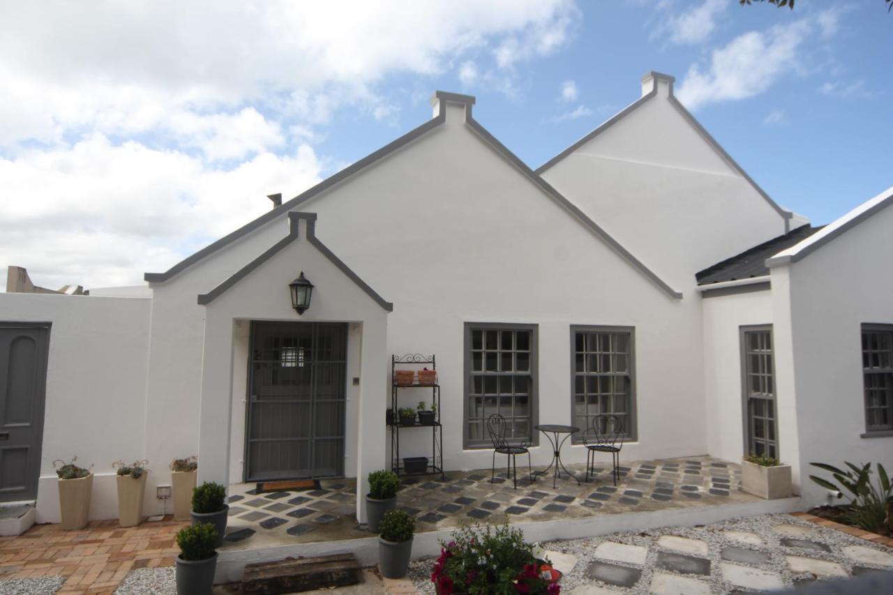 The Lily House Hotel Hermanus Exterior photo